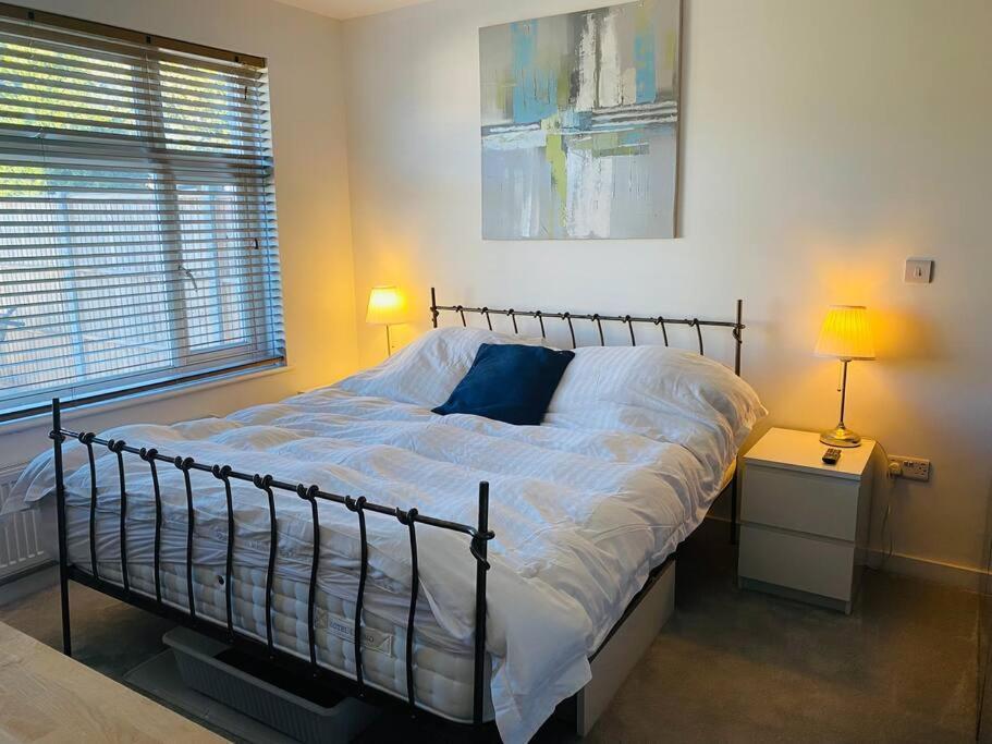 فيلا Love Lancing By The Sea With Optional Large Hot Tub Sleeps Up To 8 & Free Parking المظهر الخارجي الصورة
